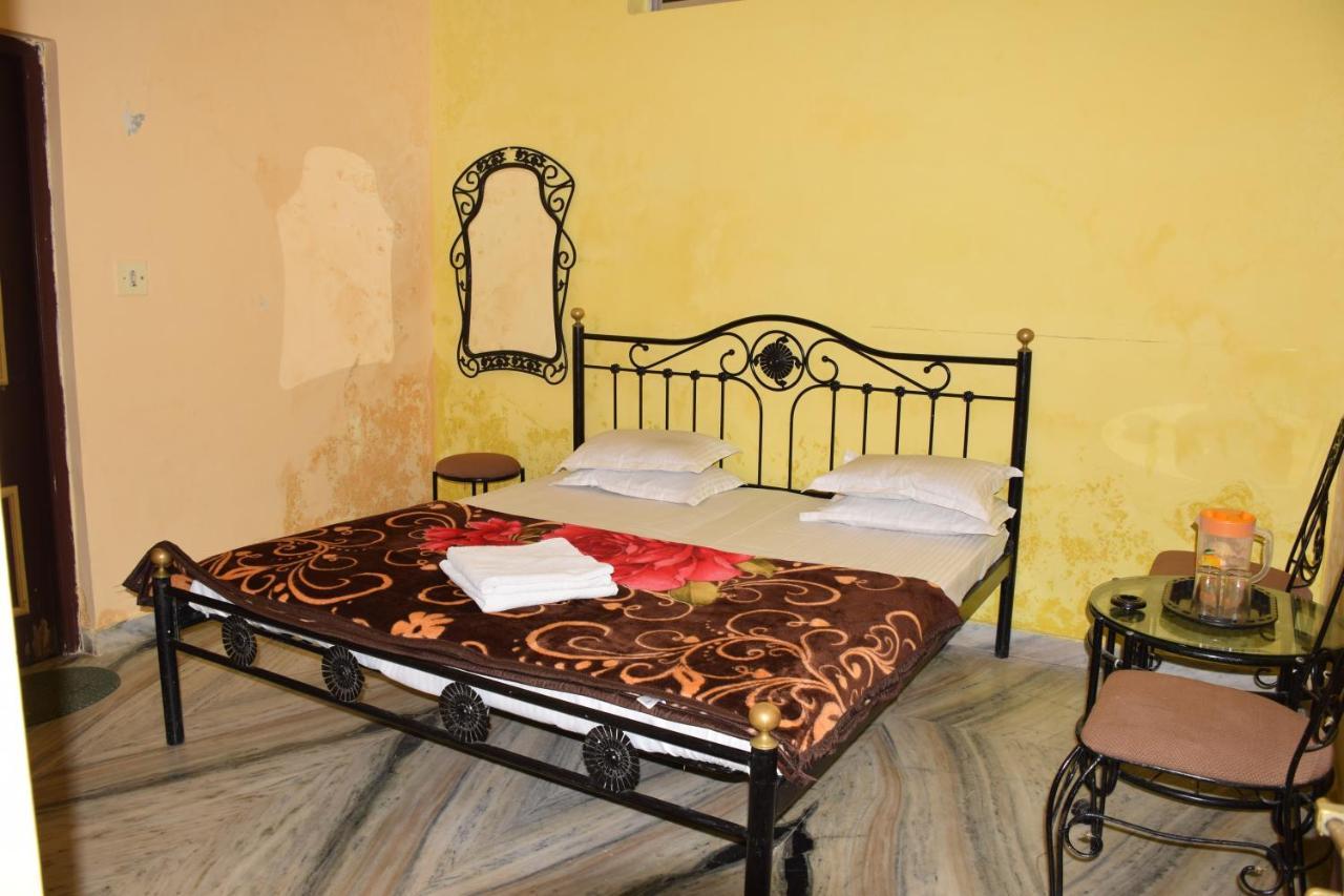 מאונט אבו Hotel Deep Valley מראה חיצוני תמונה