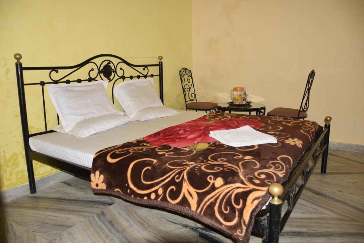 מאונט אבו Hotel Deep Valley מראה חיצוני תמונה