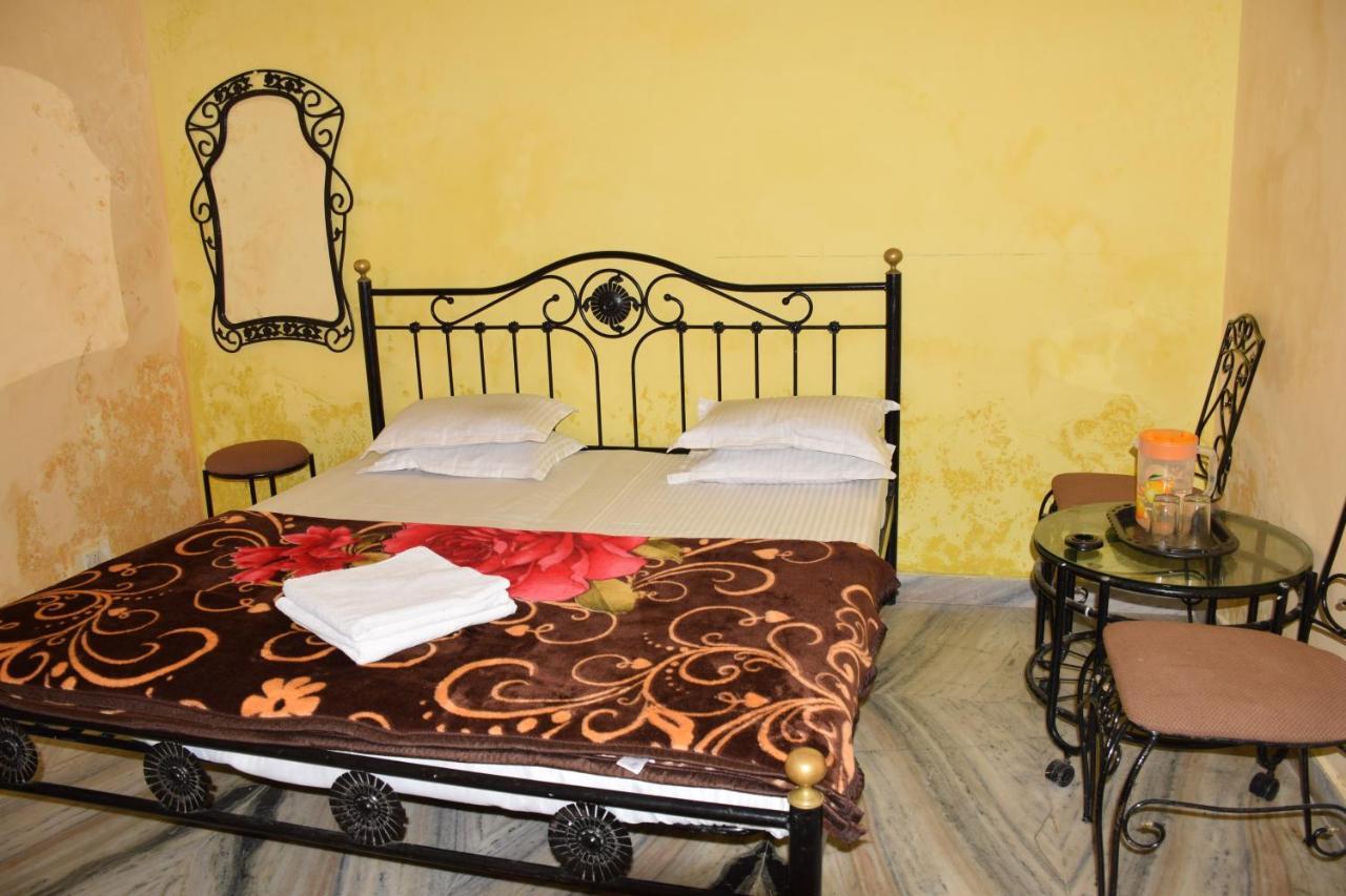 מאונט אבו Hotel Deep Valley מראה חיצוני תמונה