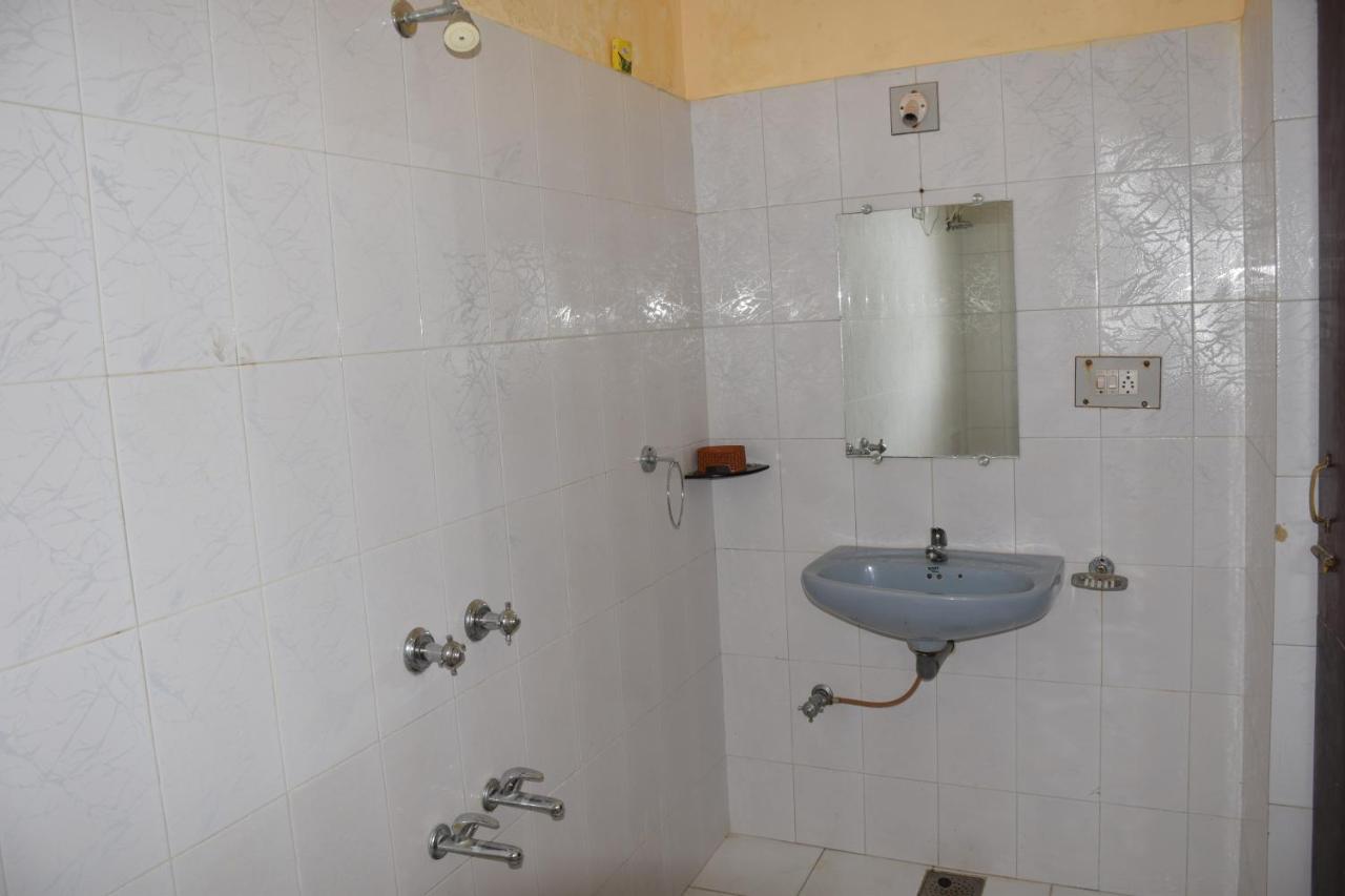 מאונט אבו Hotel Deep Valley מראה חיצוני תמונה