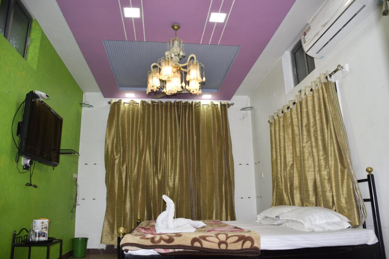 מאונט אבו Hotel Deep Valley מראה חיצוני תמונה