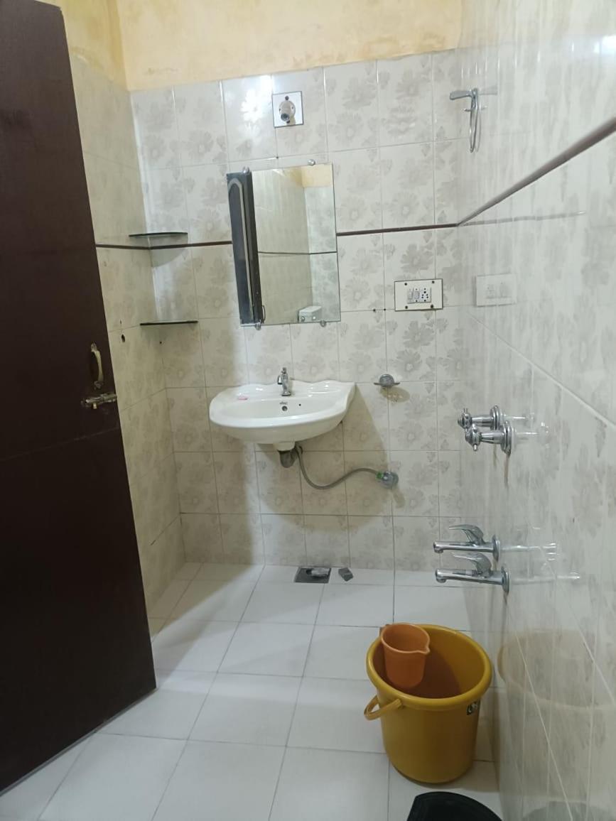 מאונט אבו Hotel Deep Valley מראה חיצוני תמונה