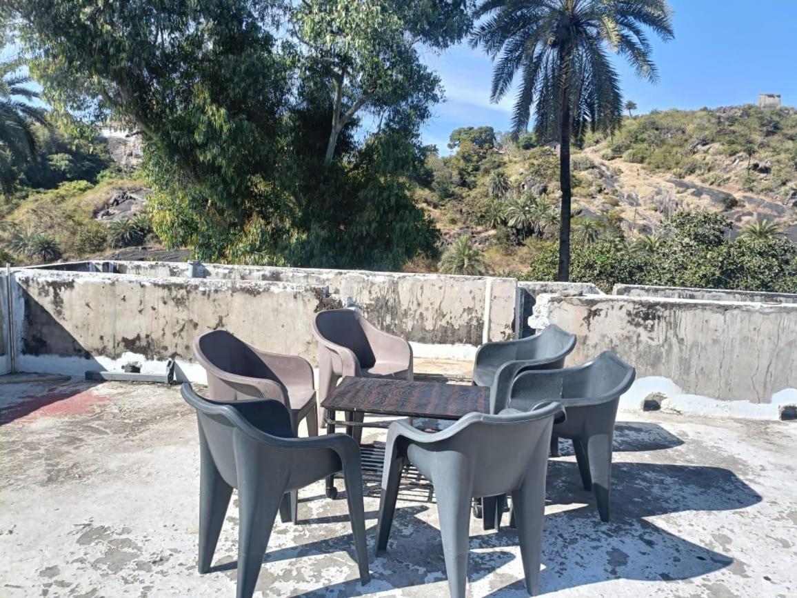 מאונט אבו Hotel Deep Valley מראה חיצוני תמונה