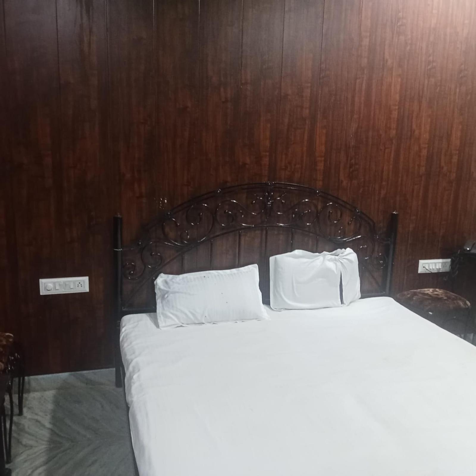 מאונט אבו Hotel Deep Valley מראה חיצוני תמונה